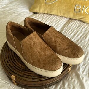 Vince platform shoes, leather snake skin leather pattern